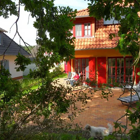 Zum-Luetten-Leuchtturm Glowe Exterior photo
